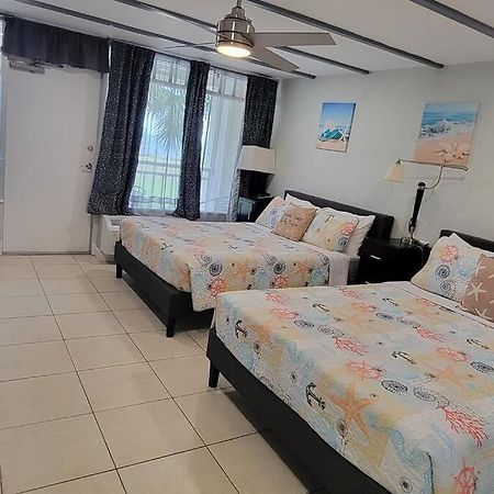 Bay View, Studio206, Beach Steps Away! Pool+Wifi Раскин Экстерьер фото