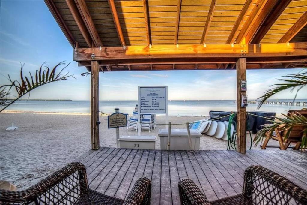 Bay View, Studio206, Beach Steps Away! Pool+Wifi Раскин Экстерьер фото