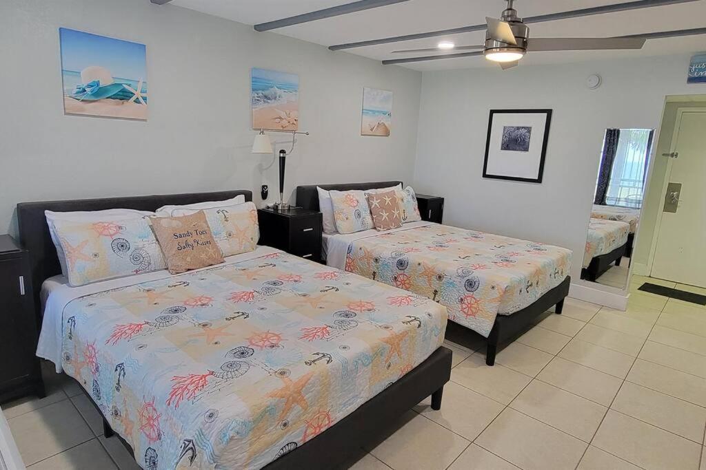 Bay View, Studio206, Beach Steps Away! Pool+Wifi Раскин Экстерьер фото